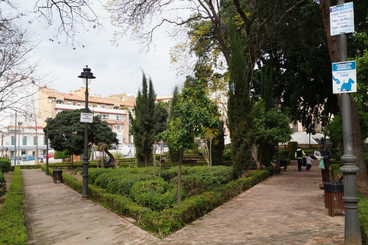 מאלגה Apartamento Plaza Alfonso XII מראה חיצוני תמונה