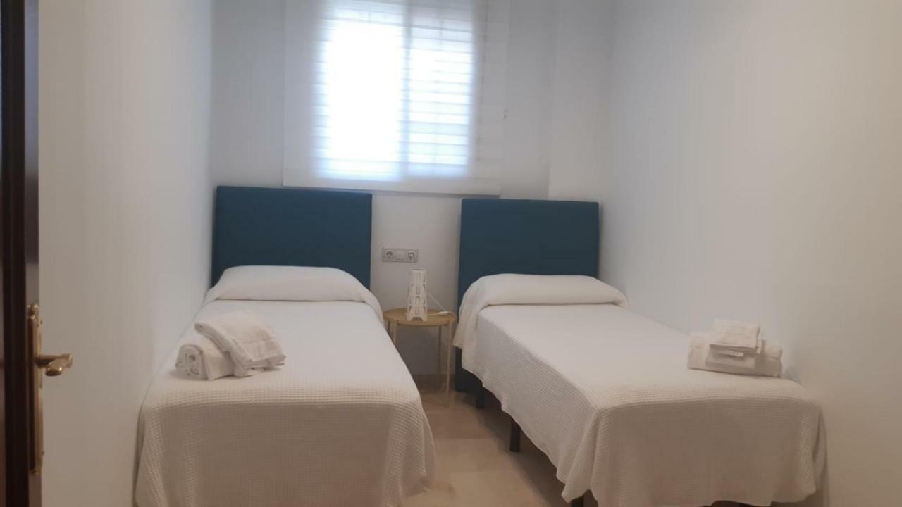 מאלגה Apartamento Plaza Alfonso XII מראה חיצוני תמונה